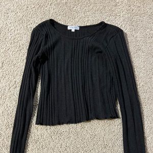 Black ribbed crop top